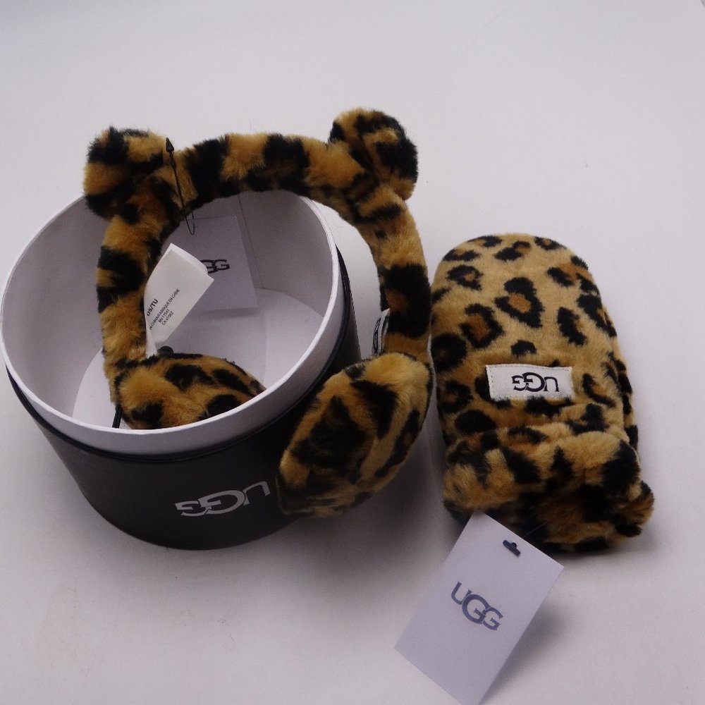 UGG FAUX FUR EARMUFF WITH EARS AND MITTENS 2-4 YRS NEW